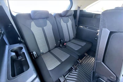 2025 Kia Sorento LX