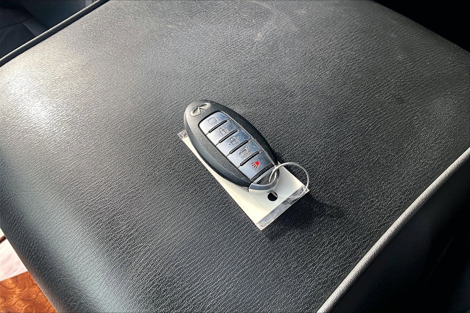 2019 INFINITI QX80 LUXE