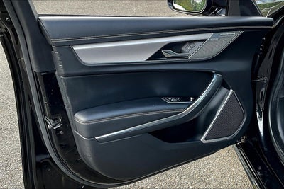 2022 Jaguar XF R-Dynamic SE