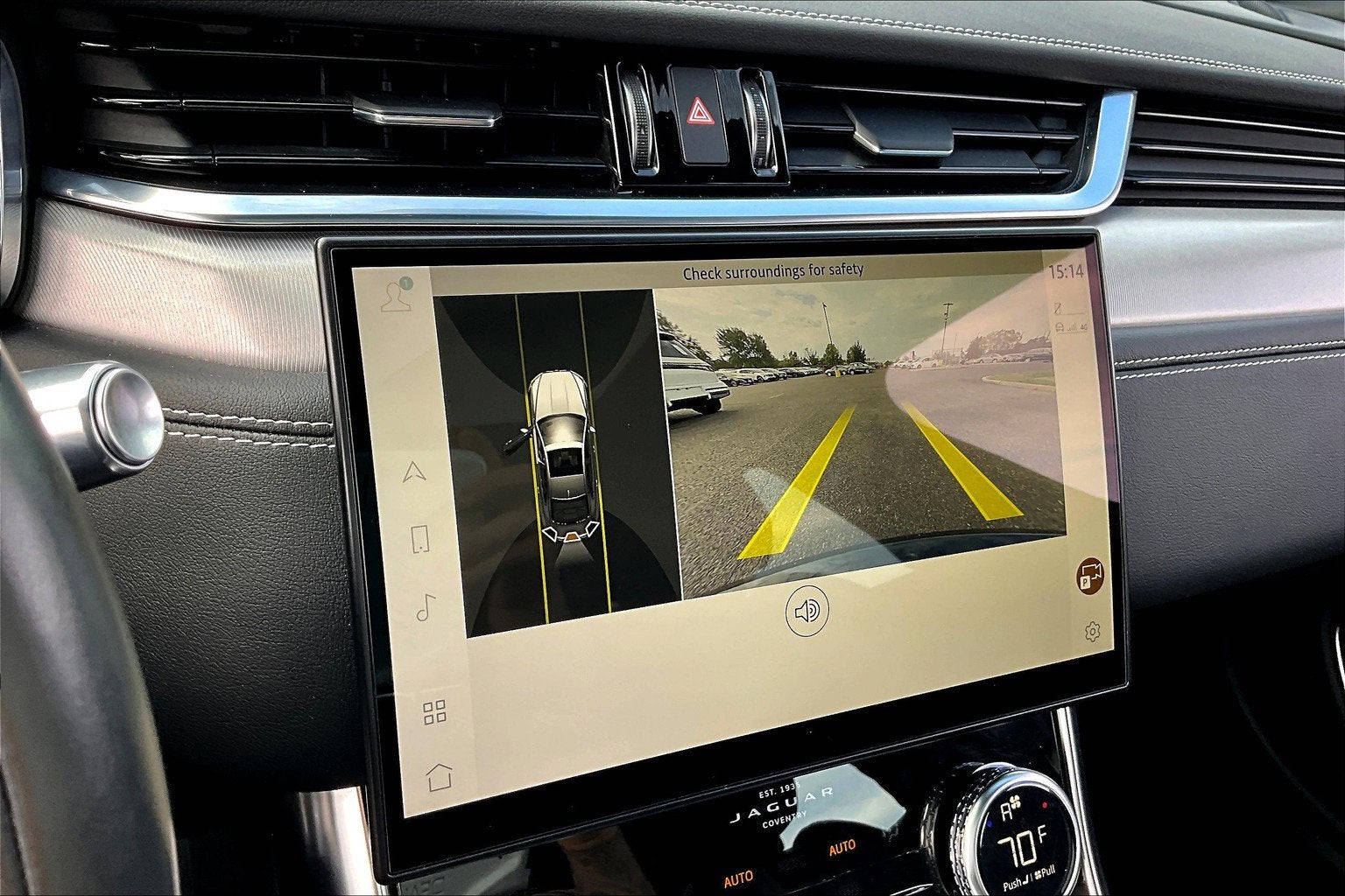 2022 Jaguar XF R-Dynamic SE