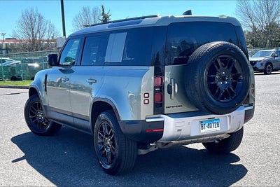 2025 Land Rover Defender S