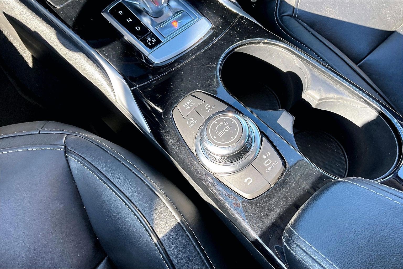 2018 INFINITI QX30 ESSENTIAL