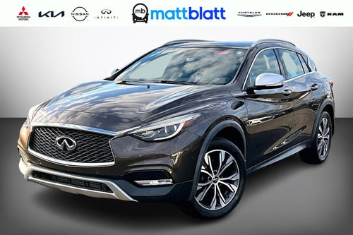2017 INFINITI QX30 Premium AWD