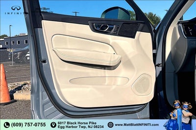 2022 Volvo XC60 Inscription