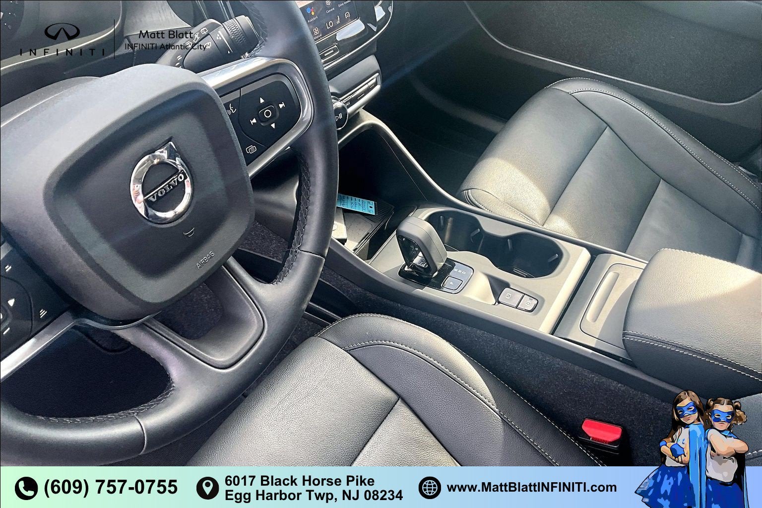 2025 Volvo XC40 Core Bright Theme