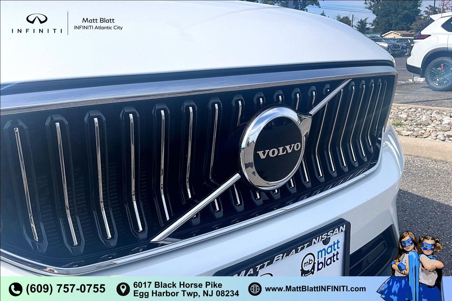 2025 Volvo XC40 Core Bright Theme