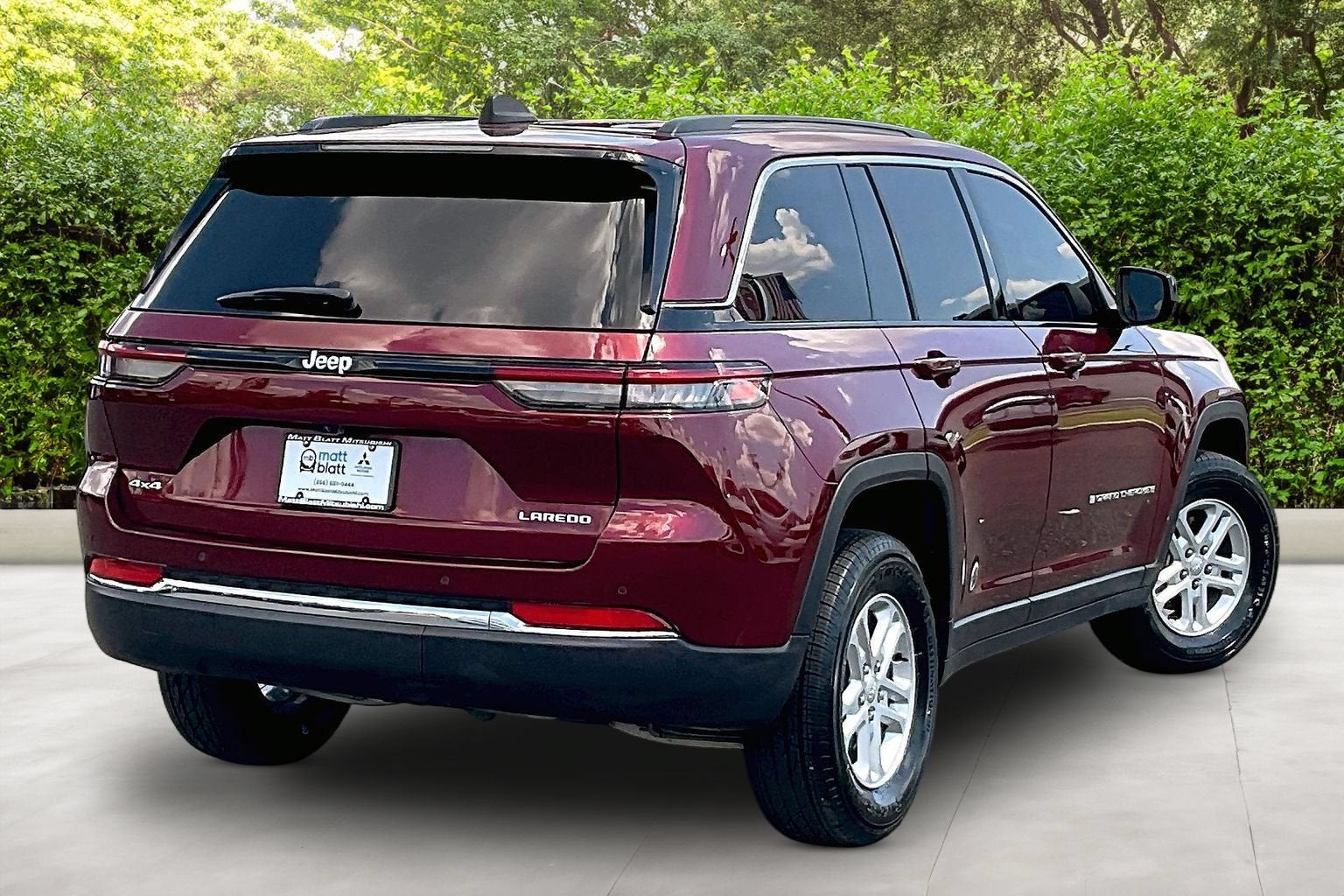 2024 Jeep Grand Cherokee Laredo