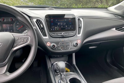 2025 Chevrolet Malibu LT