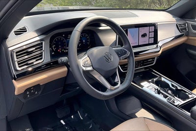 2024 Volkswagen Atlas Cross Sport 2.0T SE w/Technology