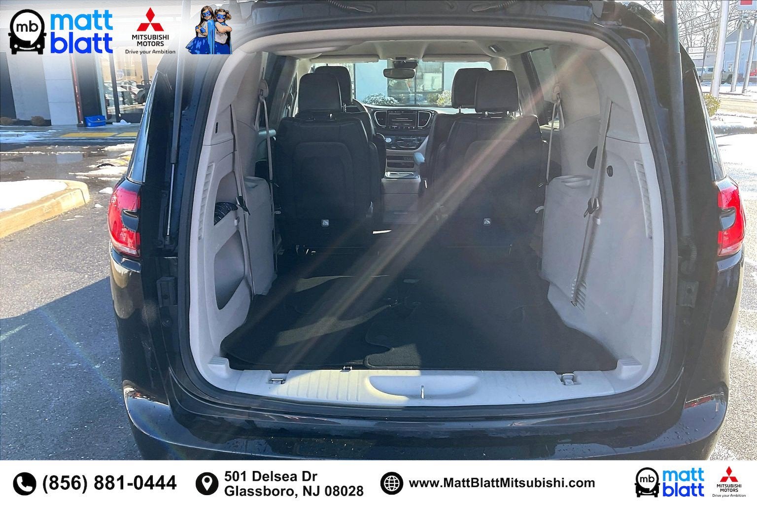 2023 Chrysler Pacifica Touring L