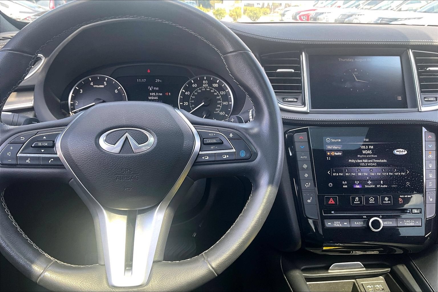 2023 INFINITI QX55 LUXE