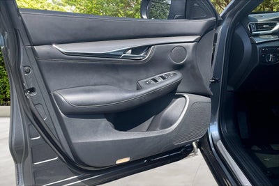 2023 INFINITI QX55 LUXE