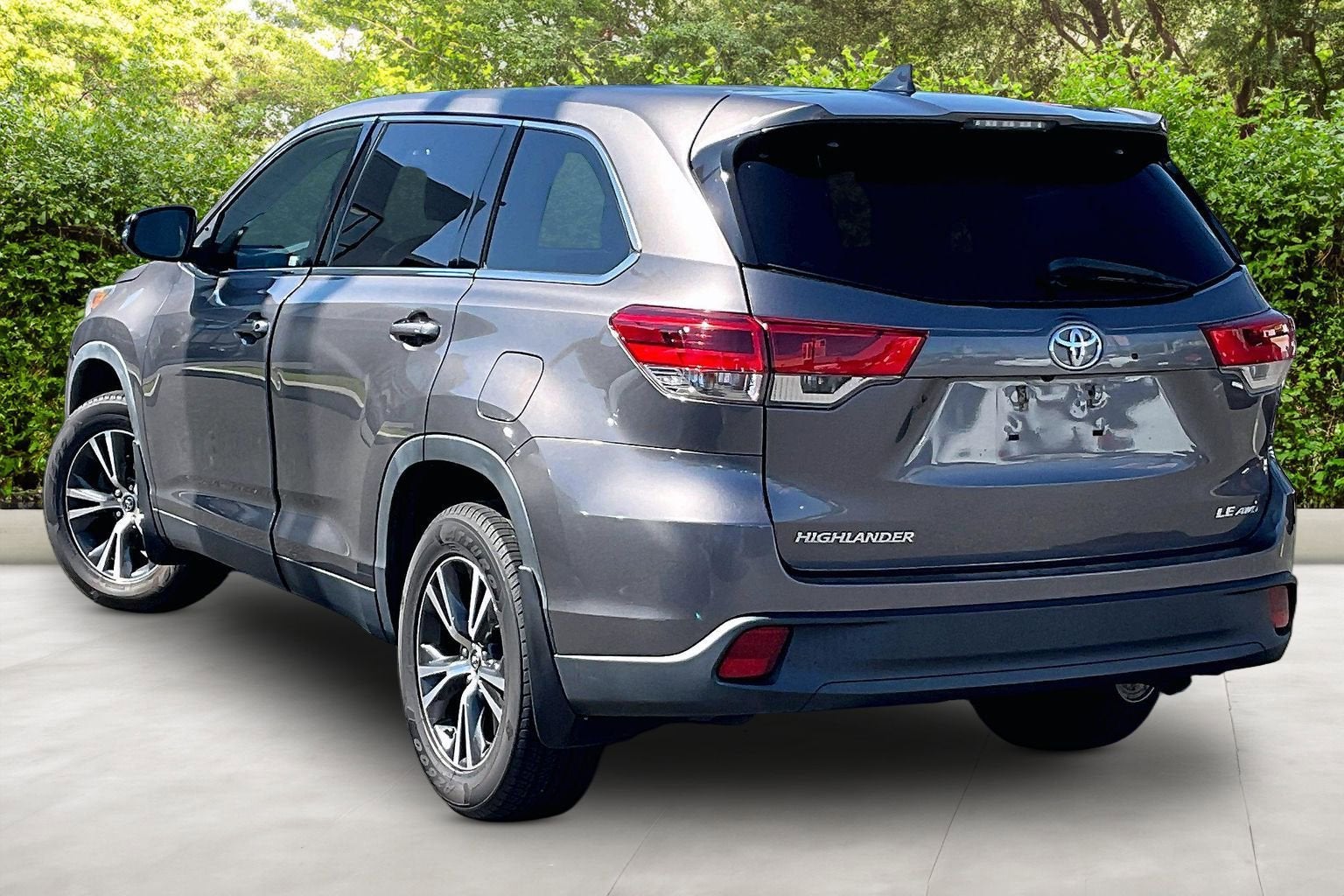 2019 Toyota Highlander LE Plus