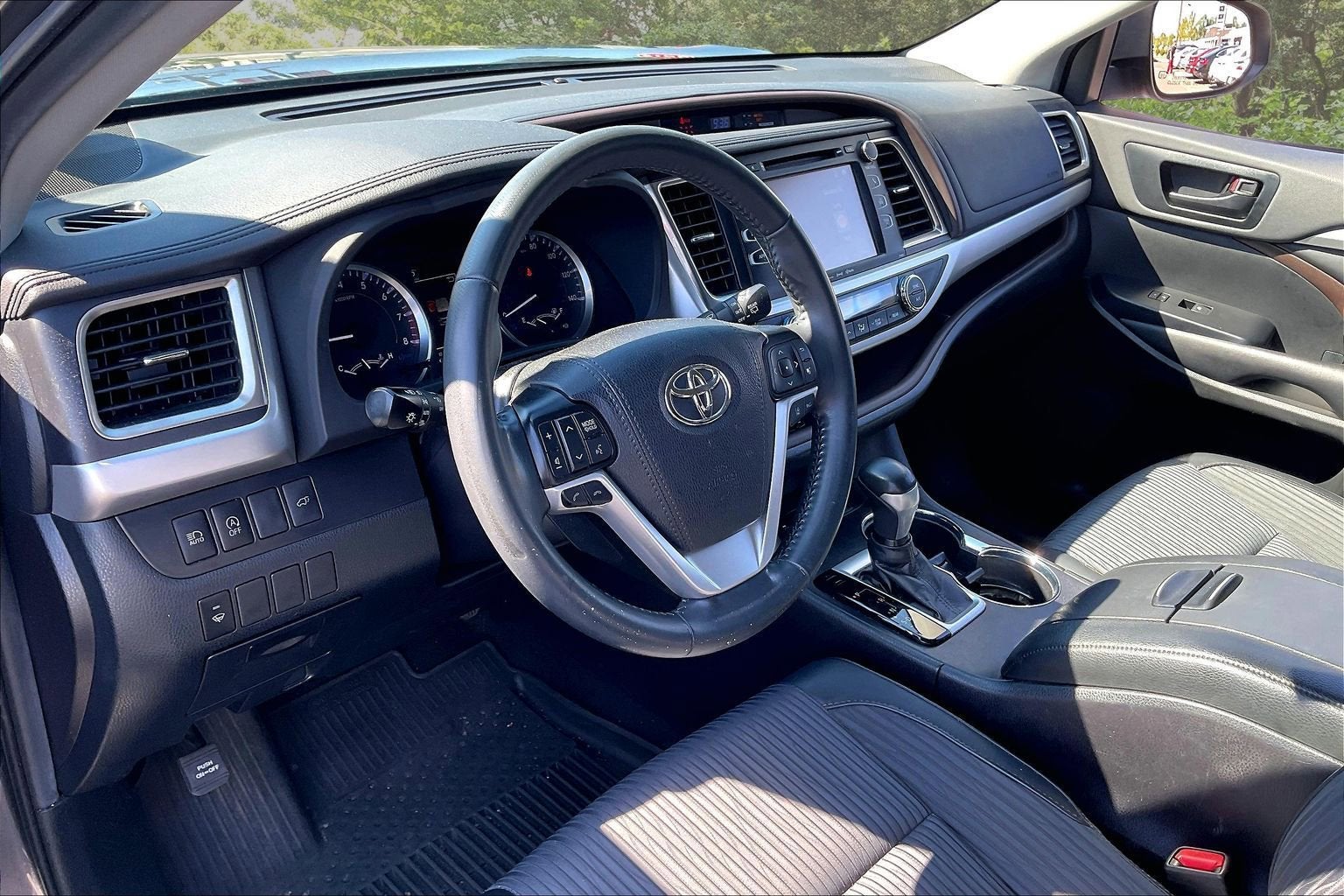 2019 Toyota Highlander LE Plus