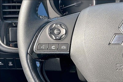 2020 Mitsubishi Outlander SE