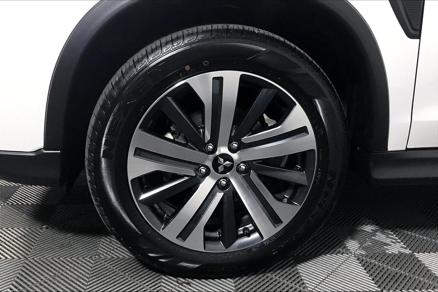 2020 Mitsubishi Outlander Sport Base