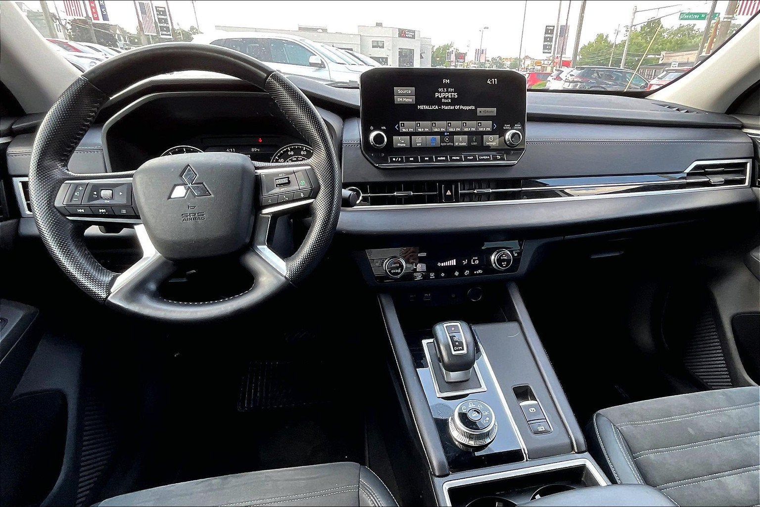 2022 Mitsubishi Outlander SE