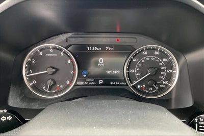 2023 Mitsubishi Outlander ES