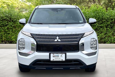 2023 Mitsubishi Outlander ES
