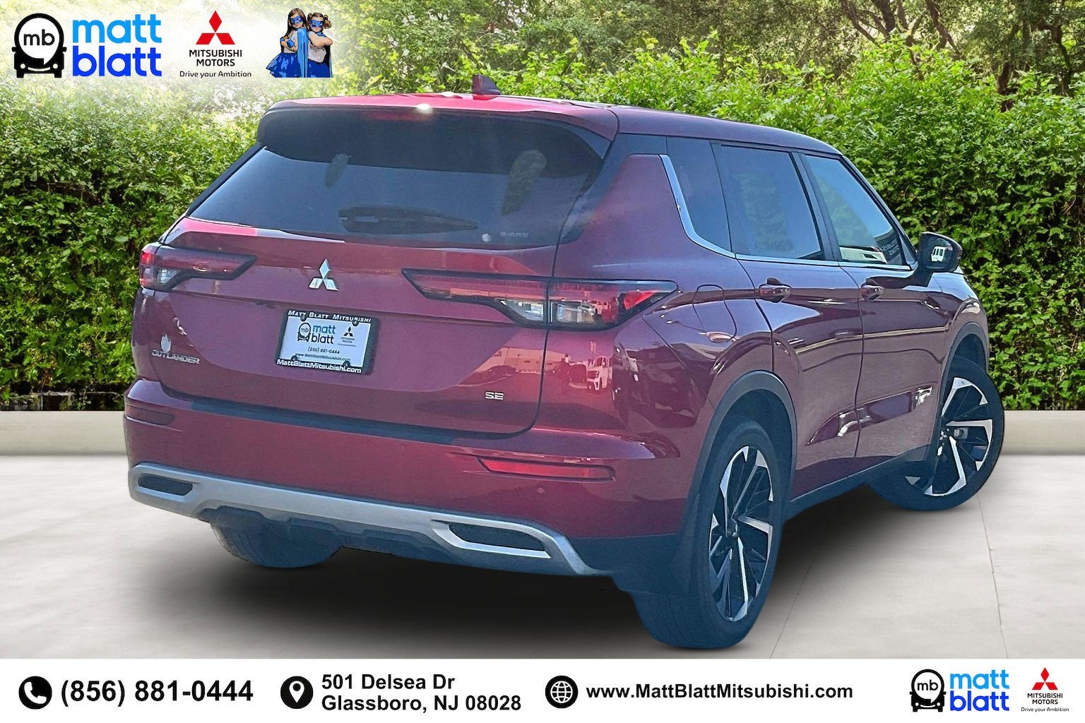 2023 Mitsubishi Outlander SE