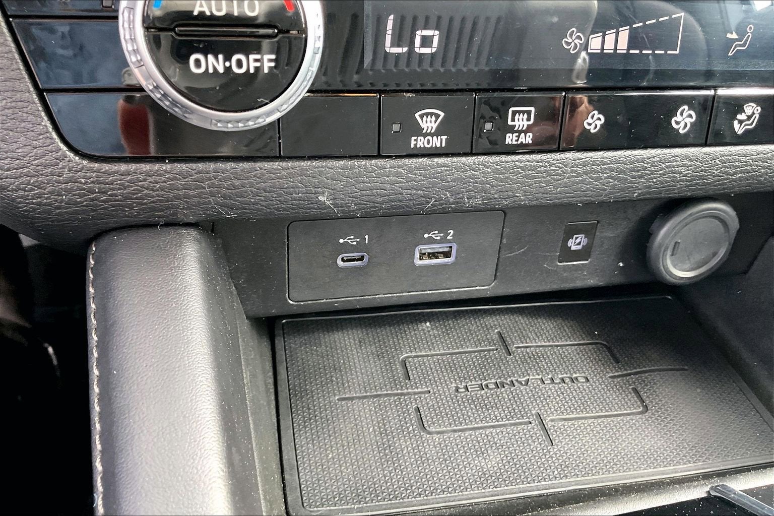 2024 Mitsubishi Outlander SE Black Edition S-AWC