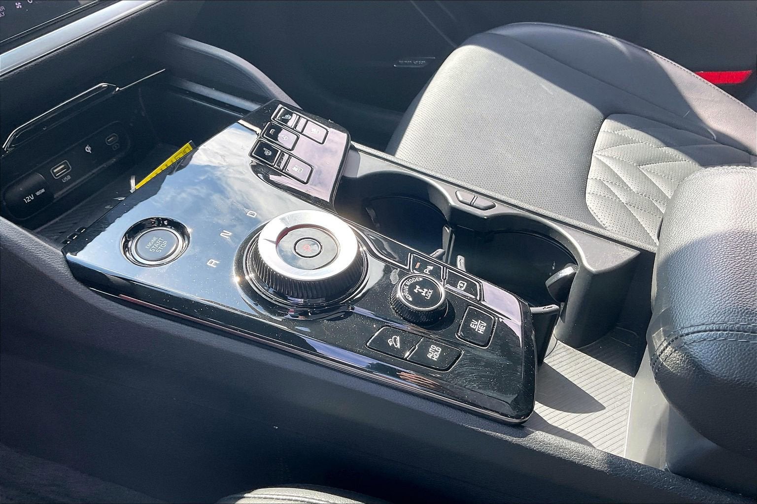 2023 Kia Sportage Plug-In Hybrid X-Line Prestige