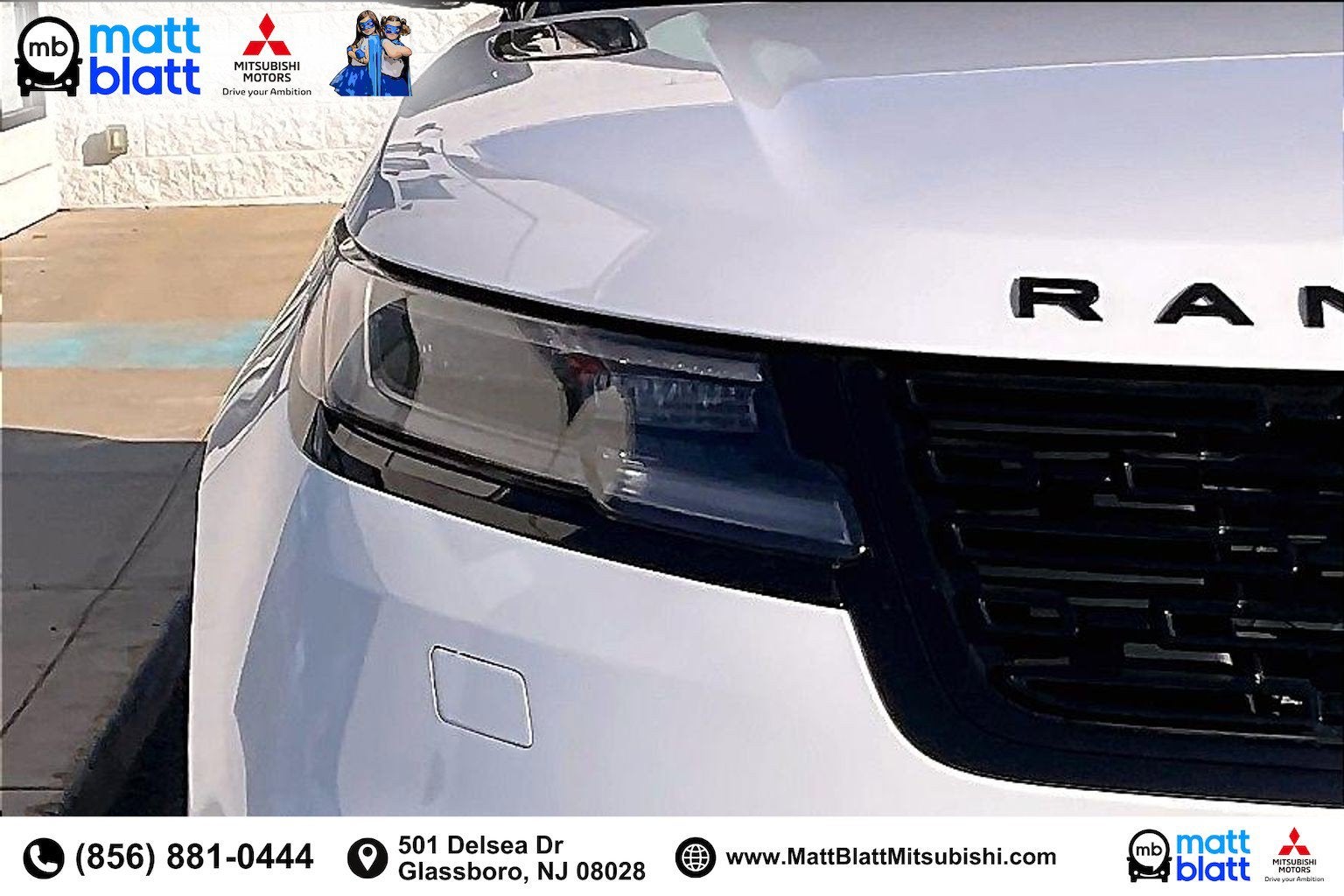 2025 Land Rover Range Rover Velar Dynamic SE