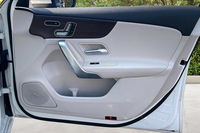 2020 Mercedes-Benz A-Class A 220