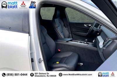 2025 Volvo XC60 Plus