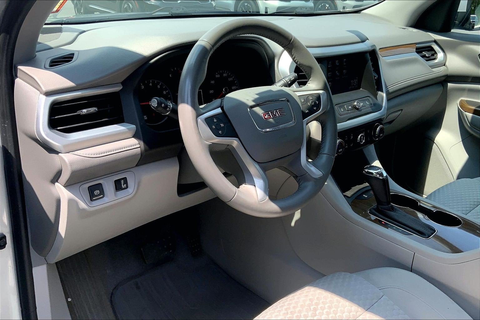 2019 GMC Acadia SLE