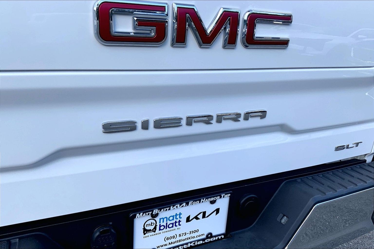 2026 GMC Sierra 1500 SLT