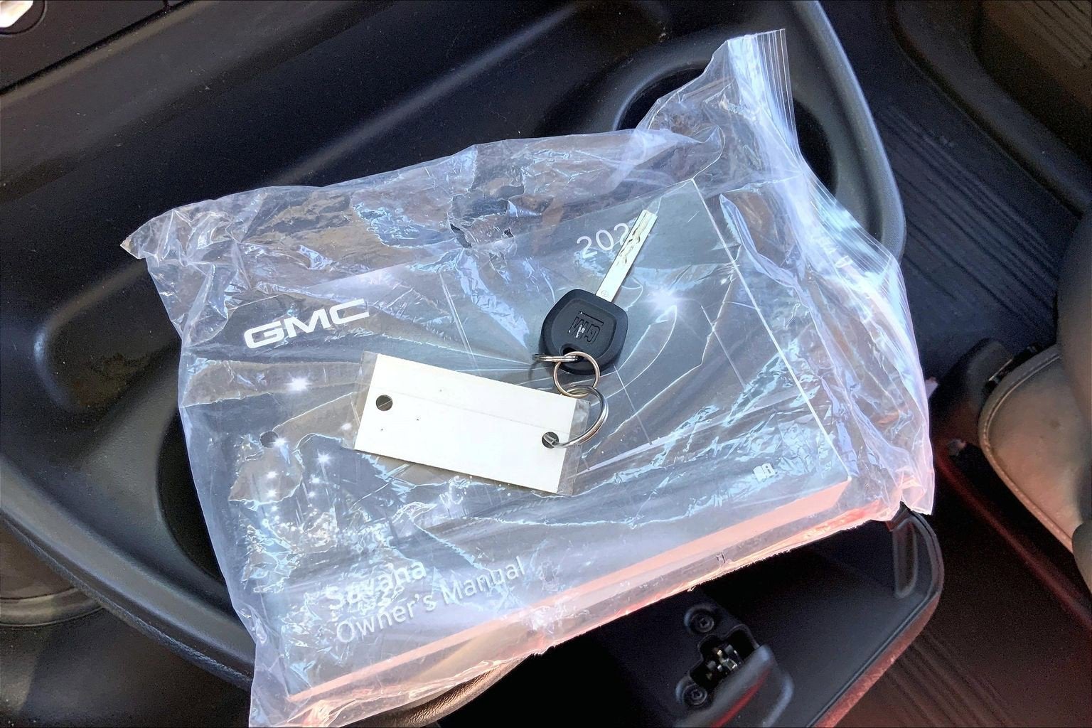 2024 GMC Savana Cargo Van 2500