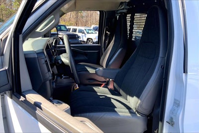 2024 GMC Savana Cargo Van 2500