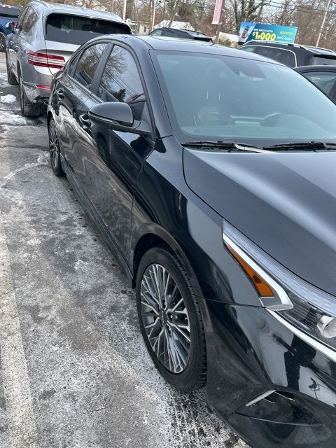 2023 Kia Forte GT-Line