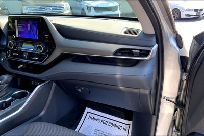 2023 Toyota Highlander XLE