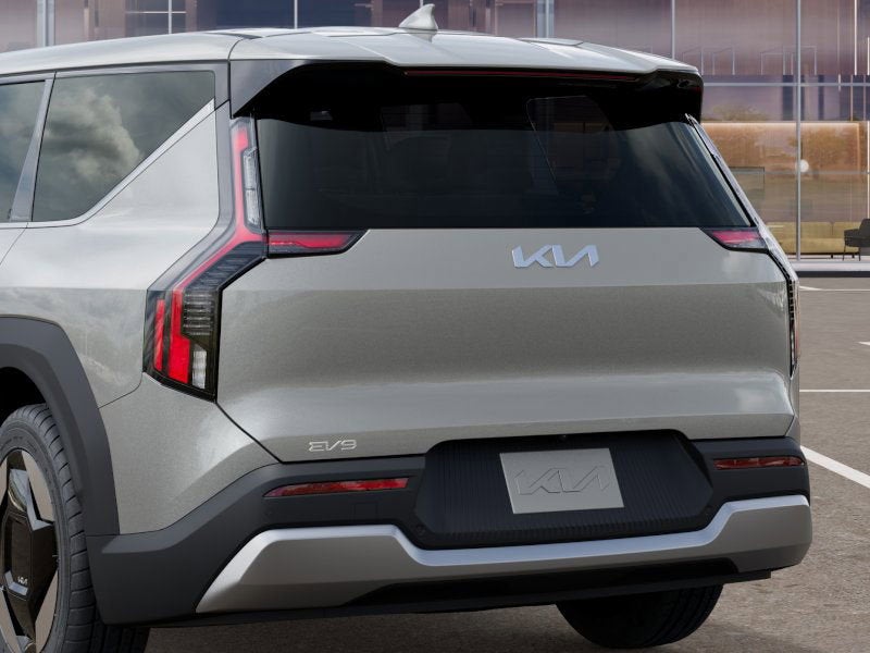 2026 Kia EV9 Light Short Range