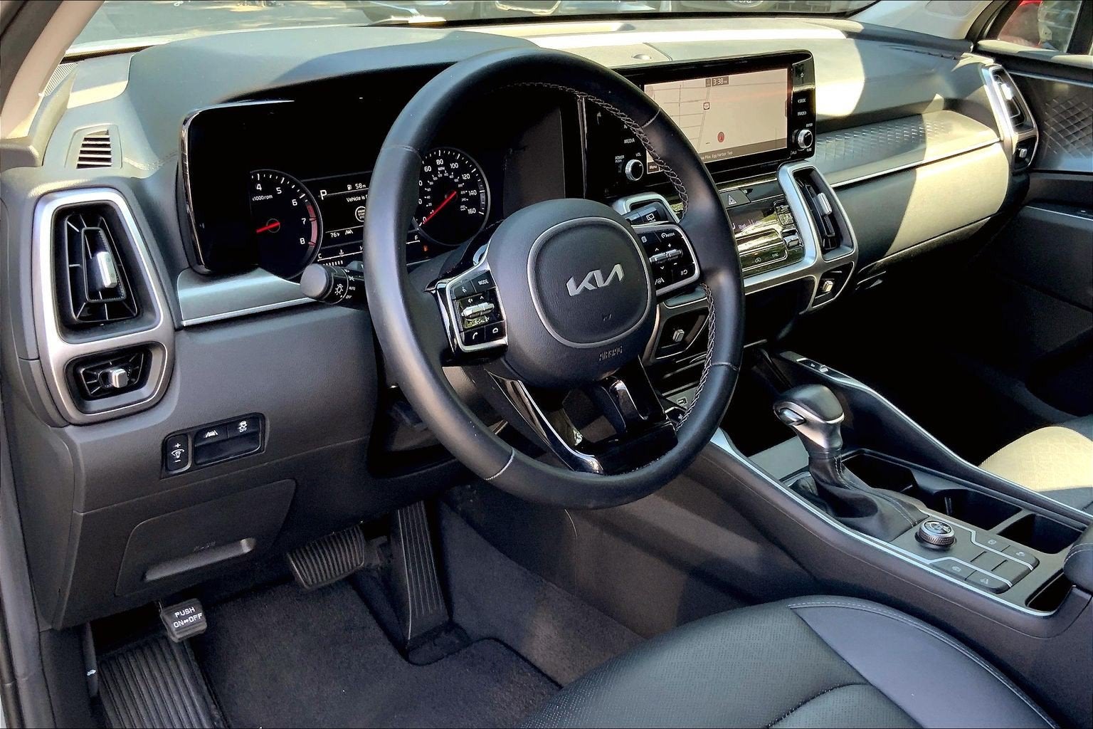2022 Kia Sorento S