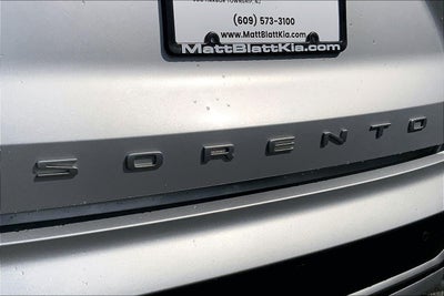 2022 Kia Sorento S