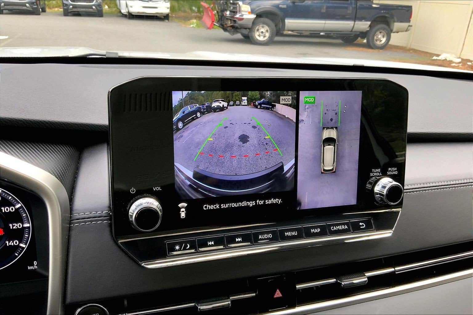 2025 Mitsubishi Outlander Plug-In Hybrid SE PHEV