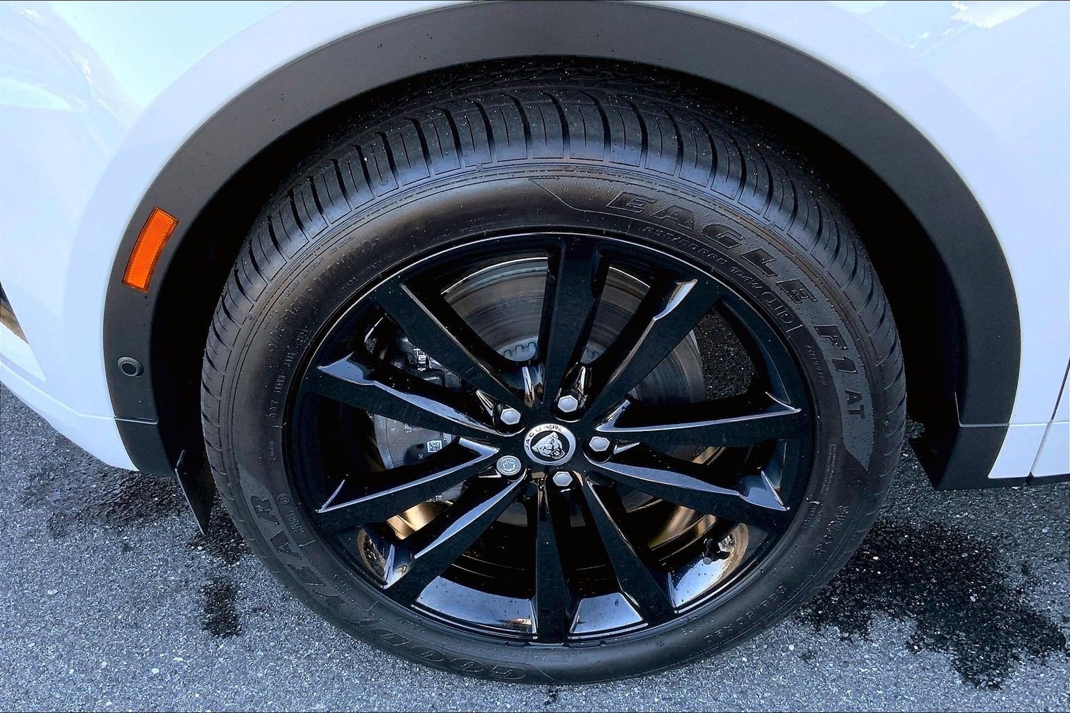 2024 Jaguar E-PACE R-Dynamic SE