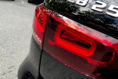 2023 Mercedes-Benz GLB GLB 250