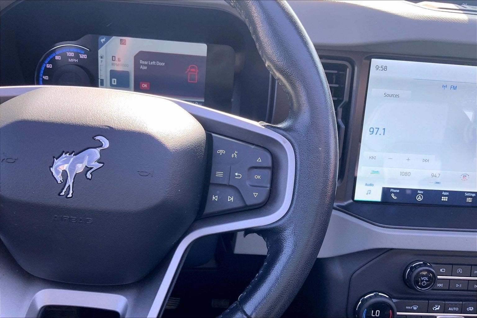 2021 Ford Bronco Base