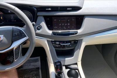 2022 Cadillac XT5 AWD Premium Luxury