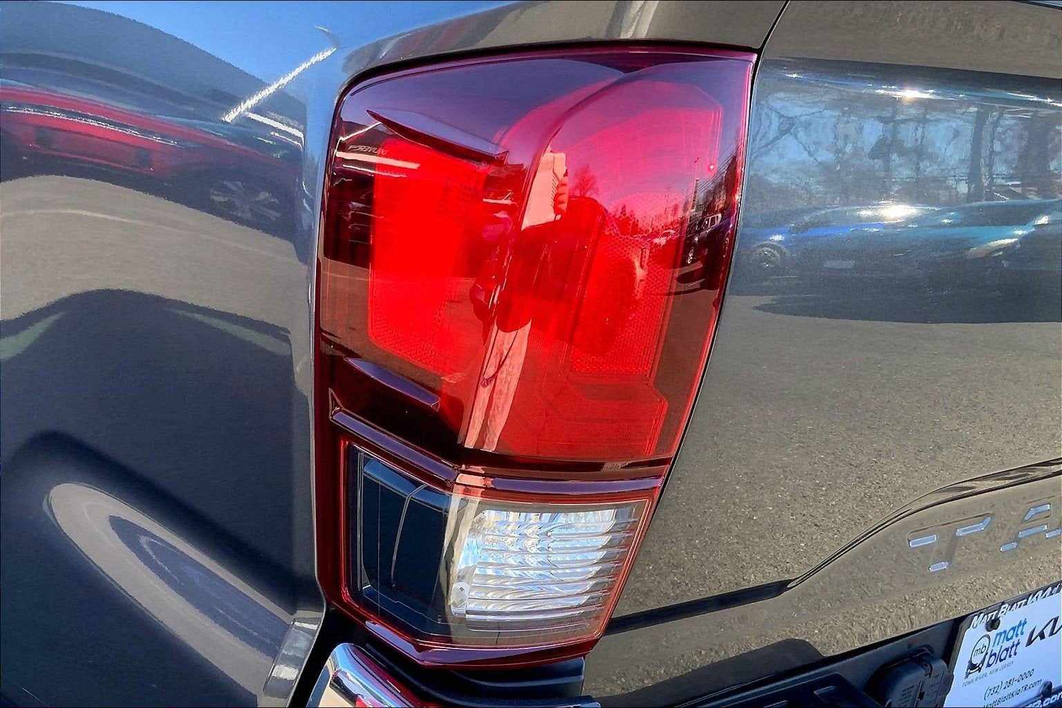 2022 Toyota Tacoma 2WD SR5