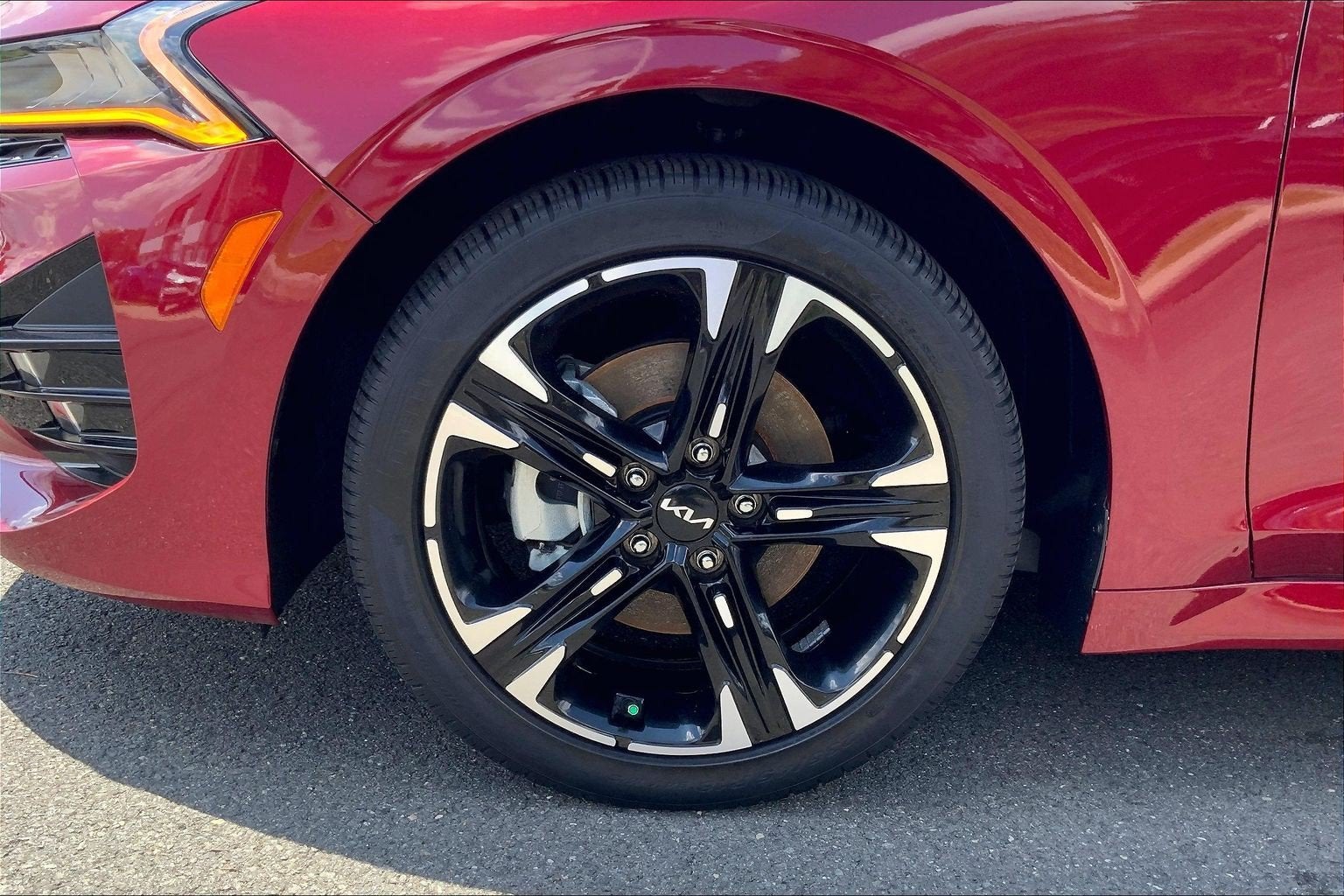 2024 Kia K5 GT-Line
