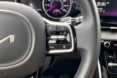 2022 Kia Carnival SX