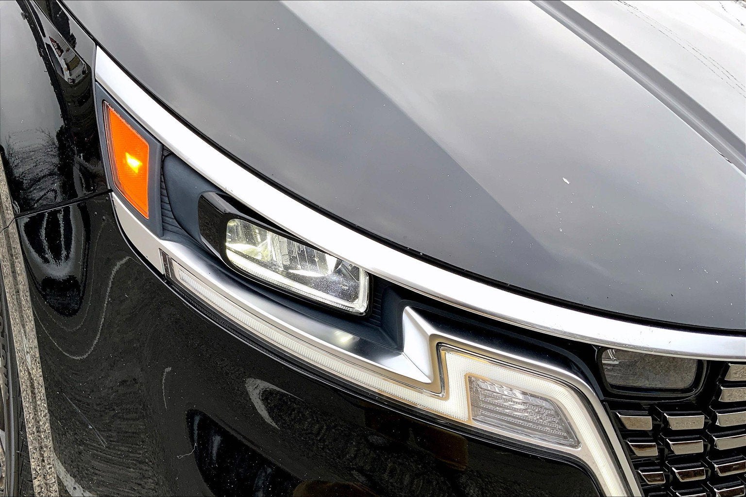 2022 Kia Carnival SX