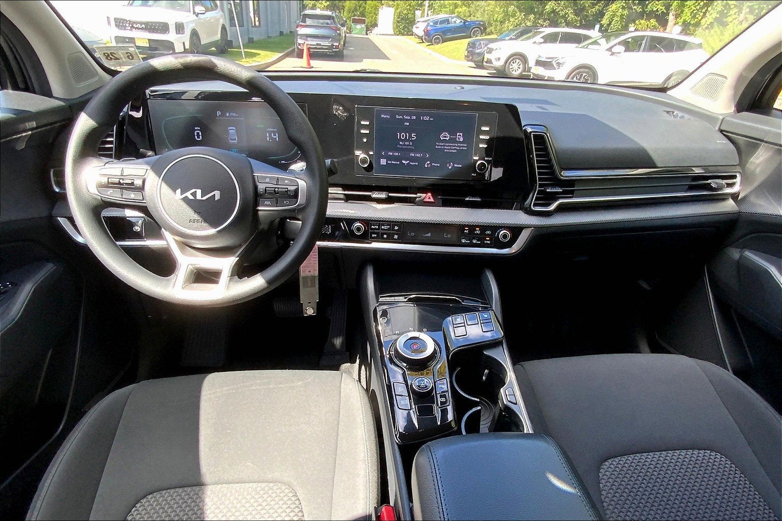 2023 Kia Sportage Hybrid LX