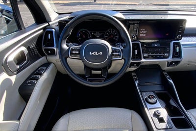 2023 Kia Sorento Hybrid EX