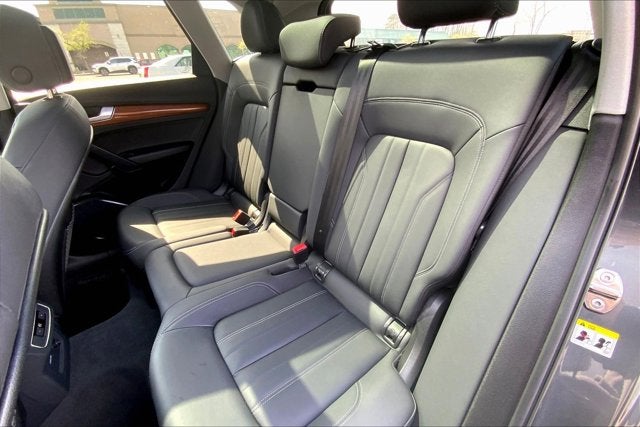 2023 Audi Q5 S line Premium